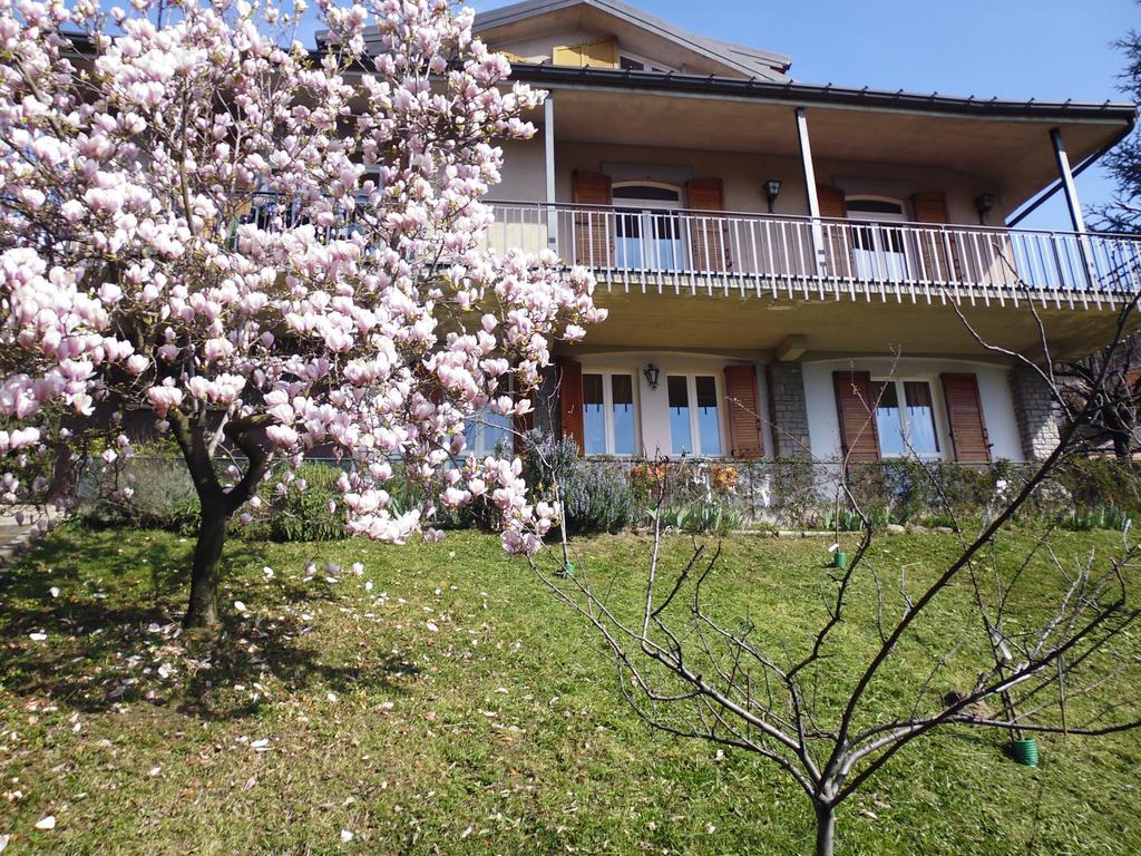 B&B I Baloss Berbenno Exterior photo